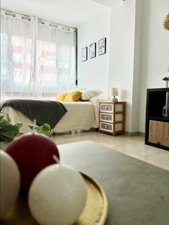 Precioso Estudio Con Piscina, Junto A La Playa Torre Del Mar Zewnętrze zdjęcie