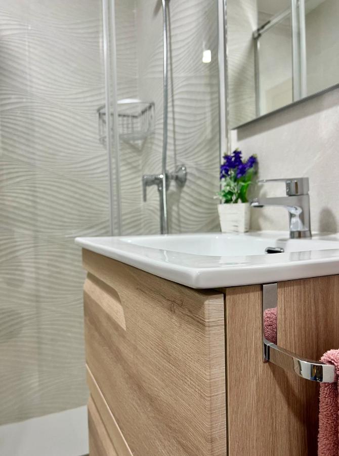 Precioso Estudio Con Piscina, Junto A La Playa Torre Del Mar Zewnętrze zdjęcie